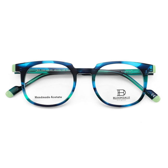 BD 782