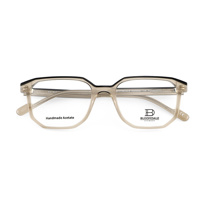 BD 807